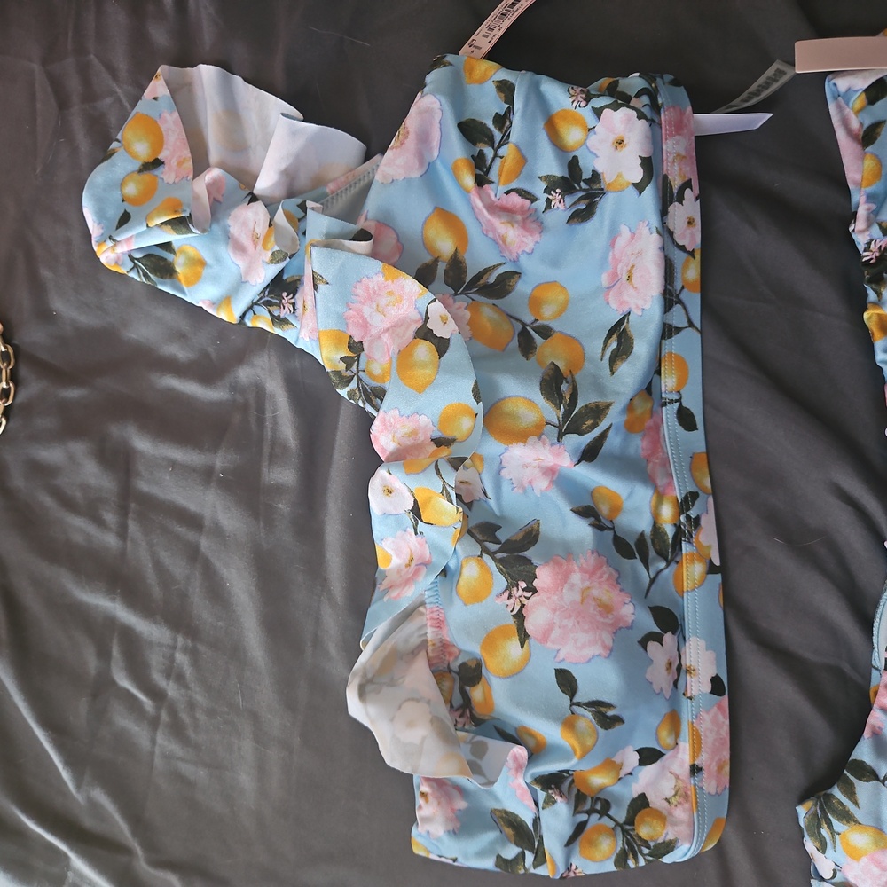 2 pc Victoria secret swim suit